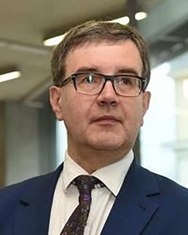 Prof. dr hab. Piotr Dobosz